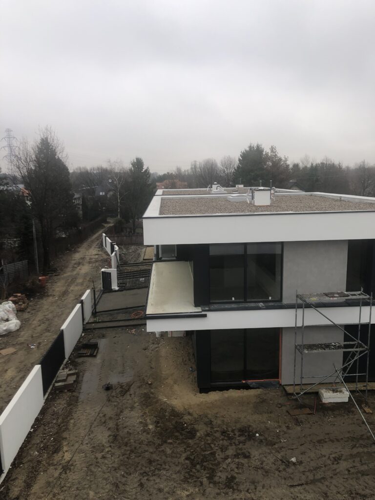 Dach w systemie balastowym Szczygielski